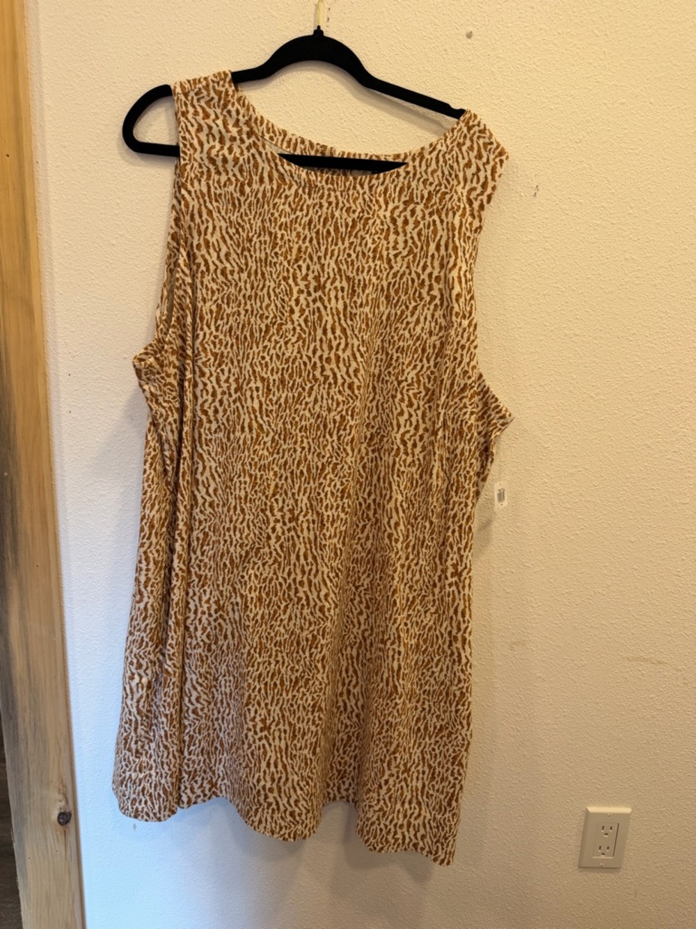 Old Navy Tan Animal-Print Sleeveless Tank